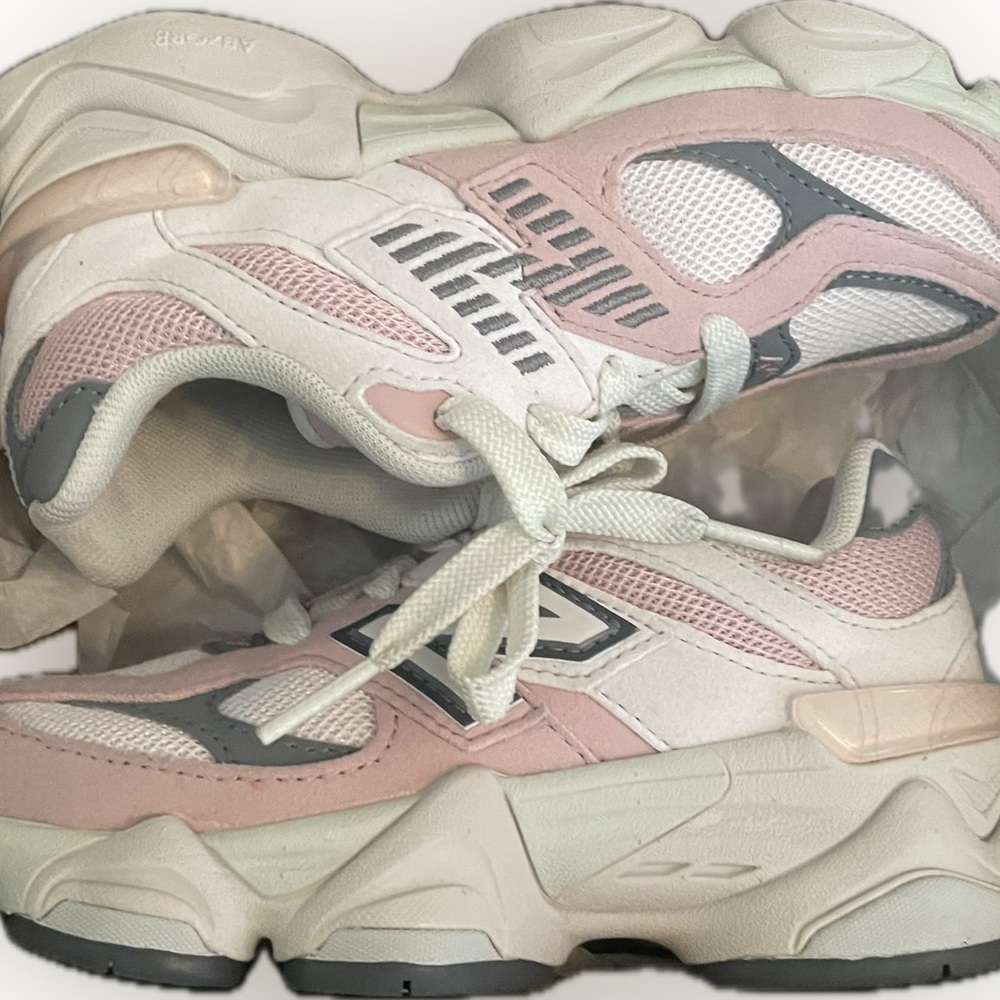 Little Kids New Balance 9060